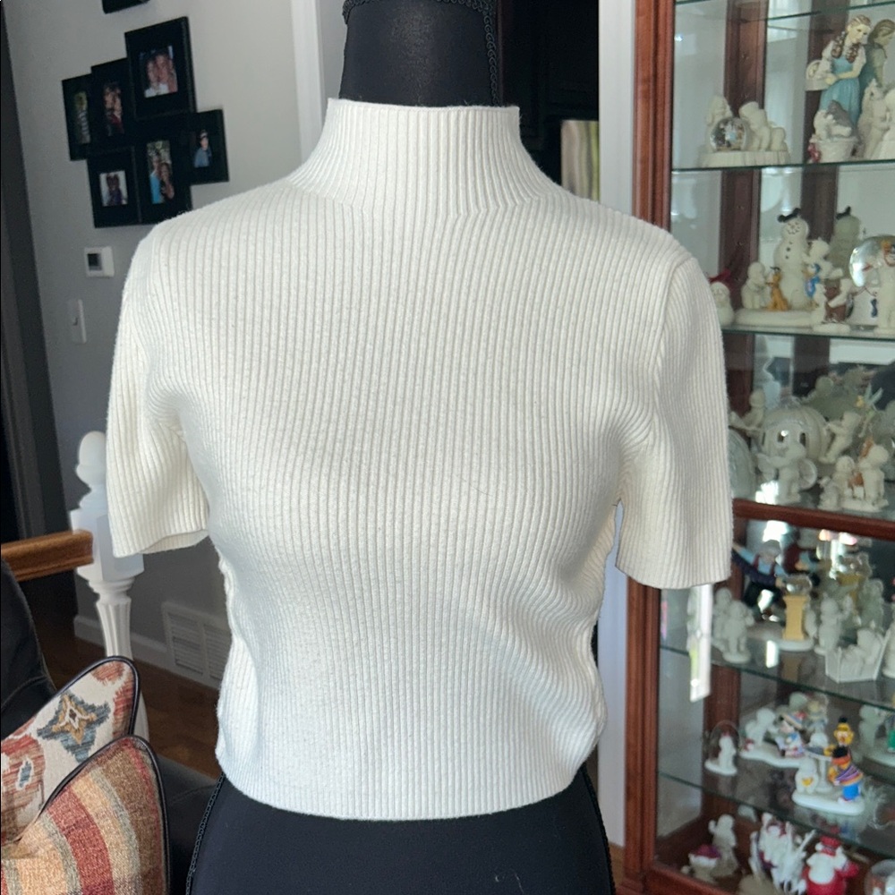 Forever 21 Cream Ribbed Crop Top